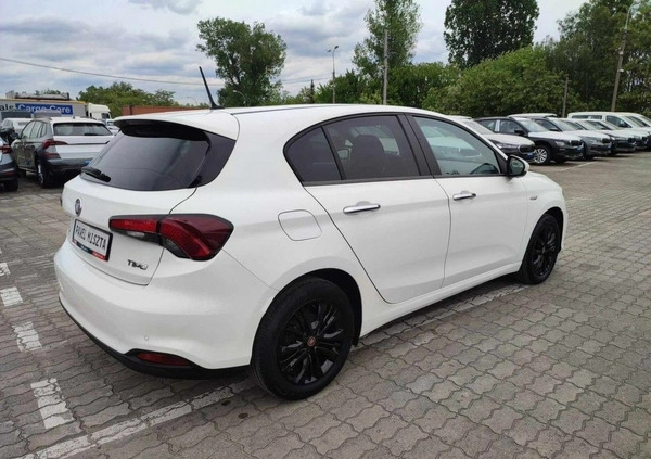 Fiat Tipo cena 52900 przebieg: 51765, rok produkcji 2019 z Karpacz małe 379